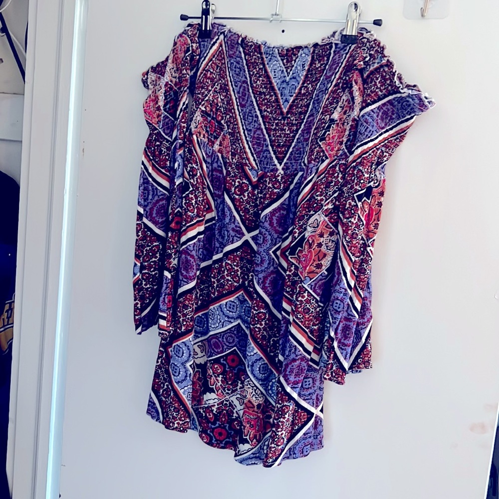 Design Lab - Bell Sleeve Dress